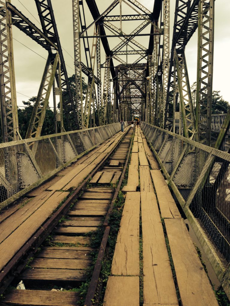 Sixaloa Bridge border crossing between Costa Rica and Panama