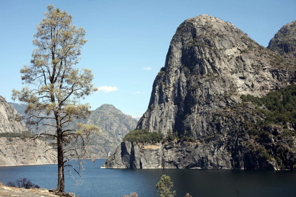 Hetch Hetchy Reservoir Yosemite ````