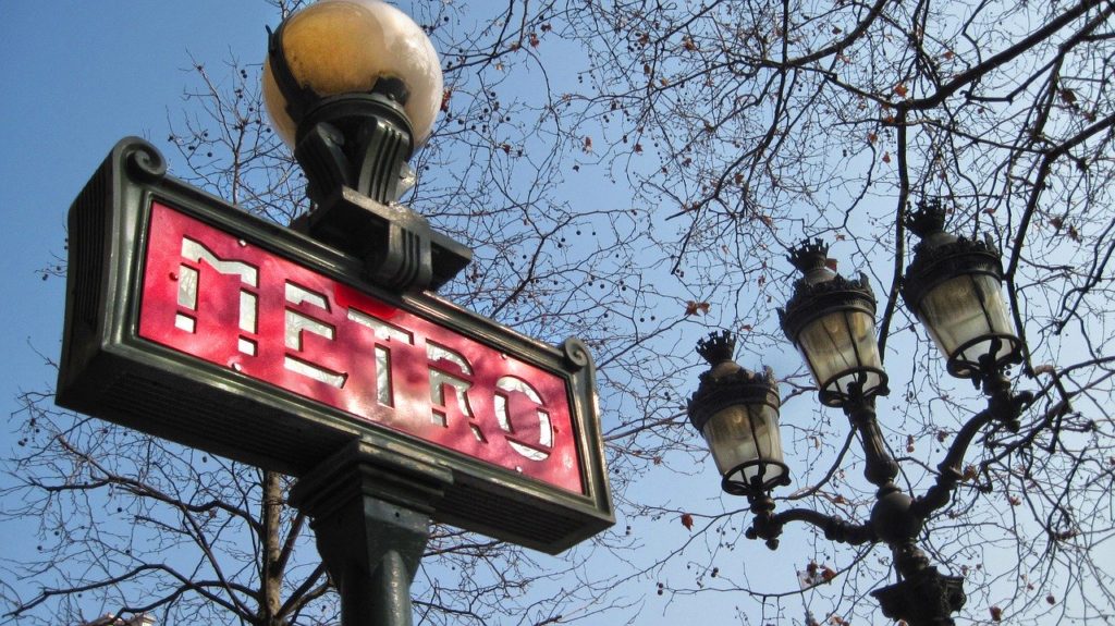 Paris Metro sign