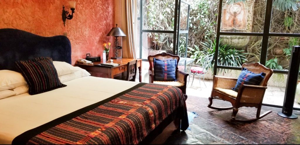 How to afford to travel more - Hotel Meson Panza Verde, Antigua, Guatemala