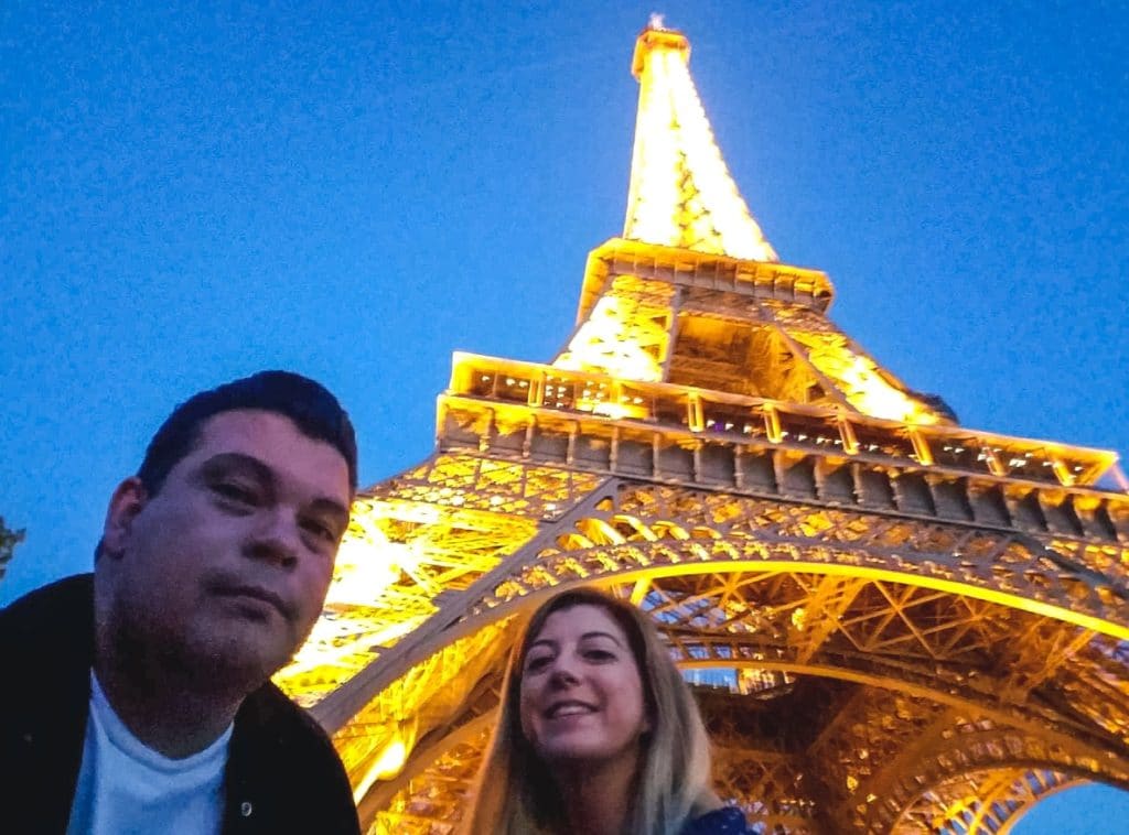 Eden and Javi in Paris - Why you shouldn't quit your job to travel the world