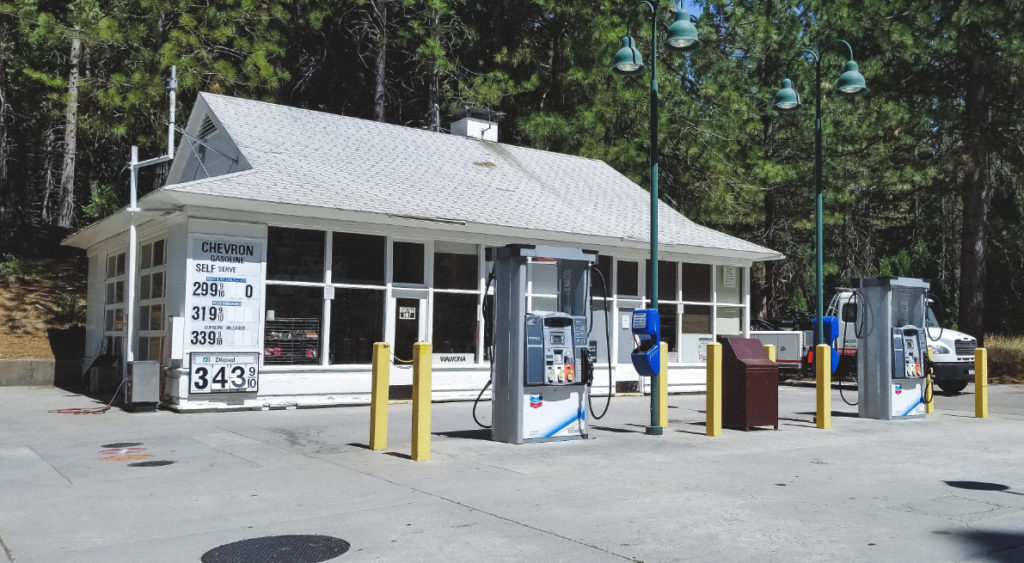 Yosemite National Parks - Gas Station at Wawona