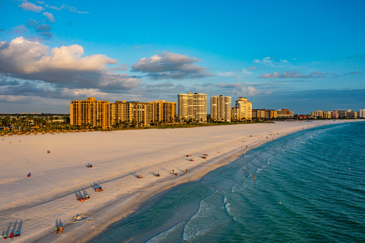 32 Florida Beaches With Clear Water Rock a Little Travel