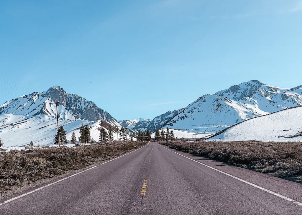 How to get to Mammoth Lakes